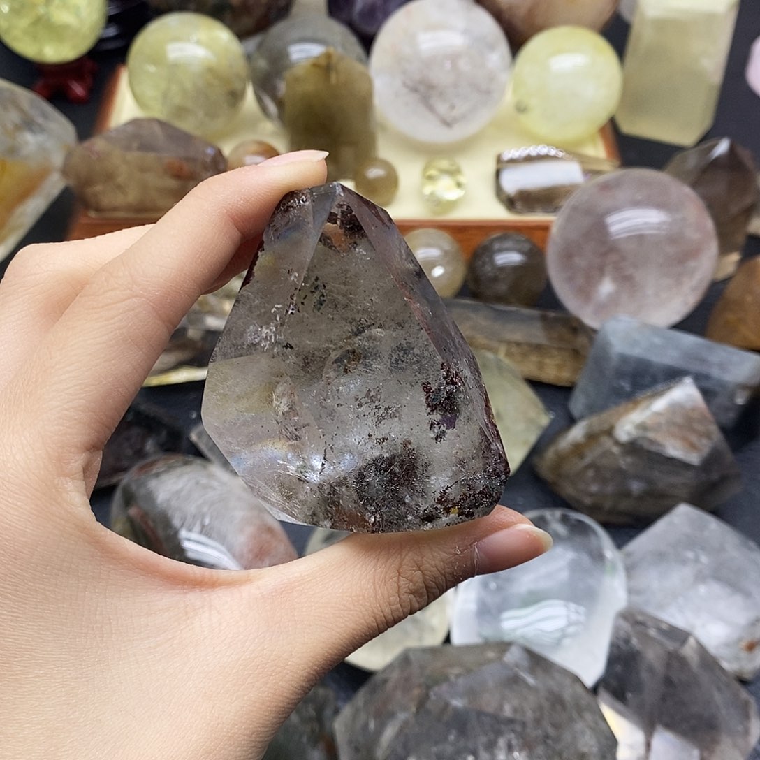 我***了未镶嵌水晶珠宝半成品176水晶石