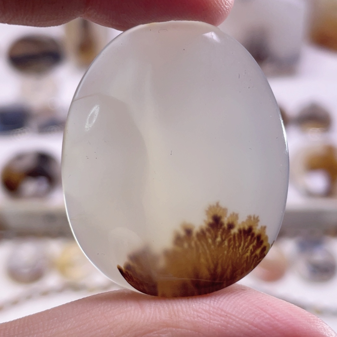 玛瑙/玉髓未镶嵌珠宝奇石