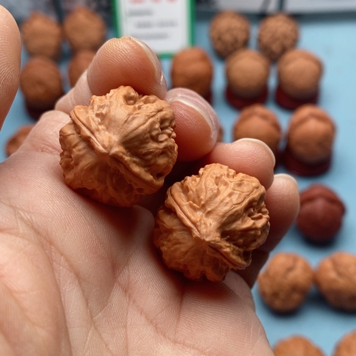 文玩核桃把件精品文玩手捻元