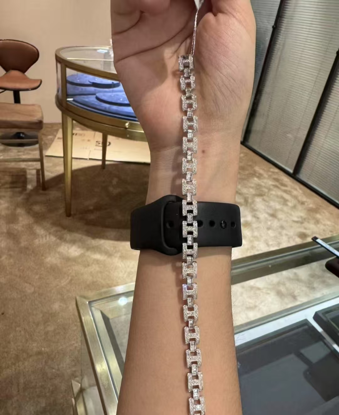 【富恩珠宝】 0176重金【豪华宽满钻】轻奢欧美风 H家满钻手链 ZSSL