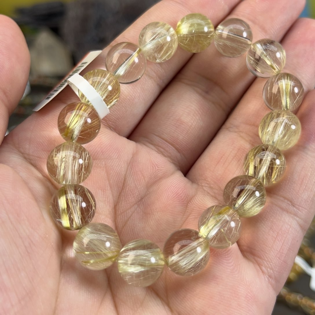 水晶手串未镶嵌金发晶