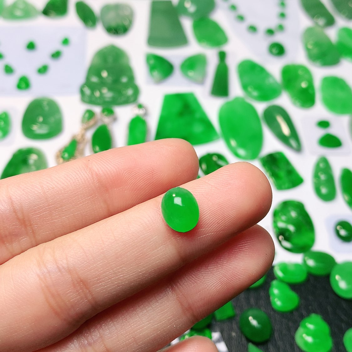 【闪购商品】翡翠颈饰未镶嵌K*l翡翠