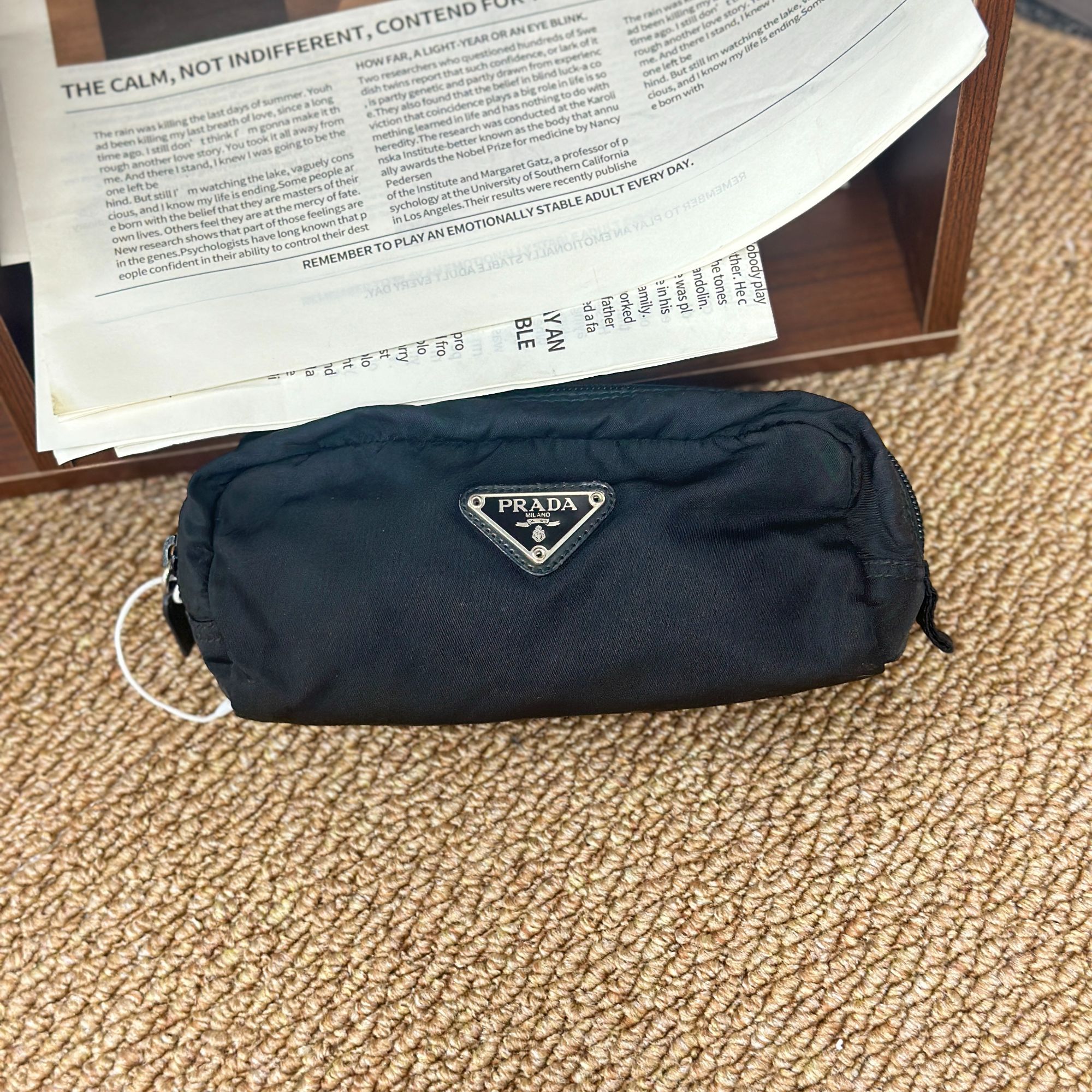 95新 Prada/普拉达 黑色手拿包/jm362