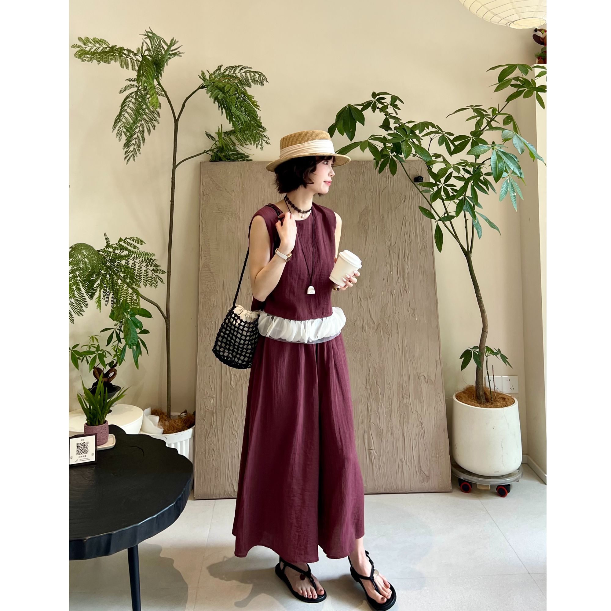 【薇薇绮】气质含亚麻无袖上衣拼接下摆花边搭阔腿裤套装 D589