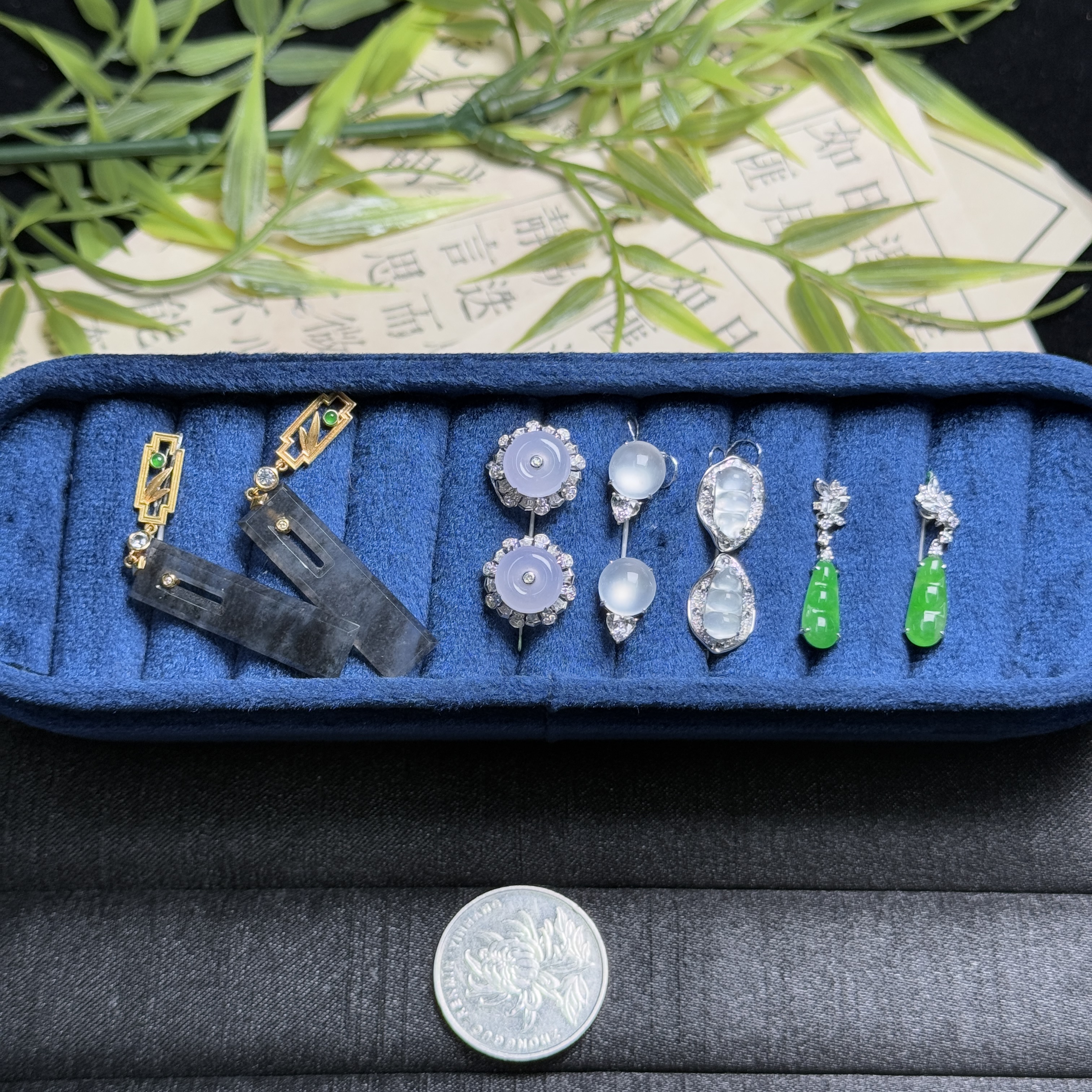 思懿珠宝  18K翡翠耳钉-9800-1-ZGM-多样性发一（紫色有色差）