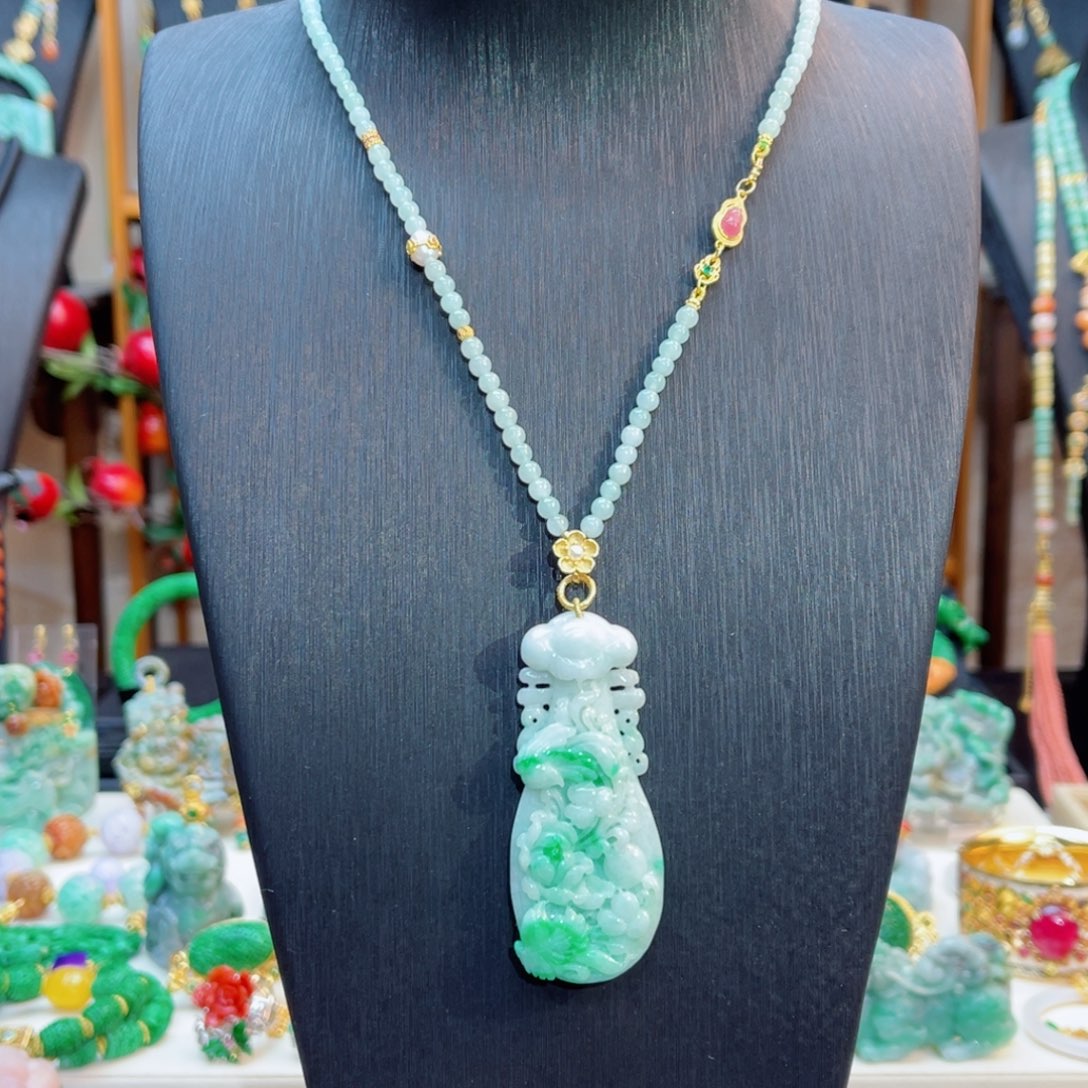 翡翠颈饰合金48小时鉴赏期