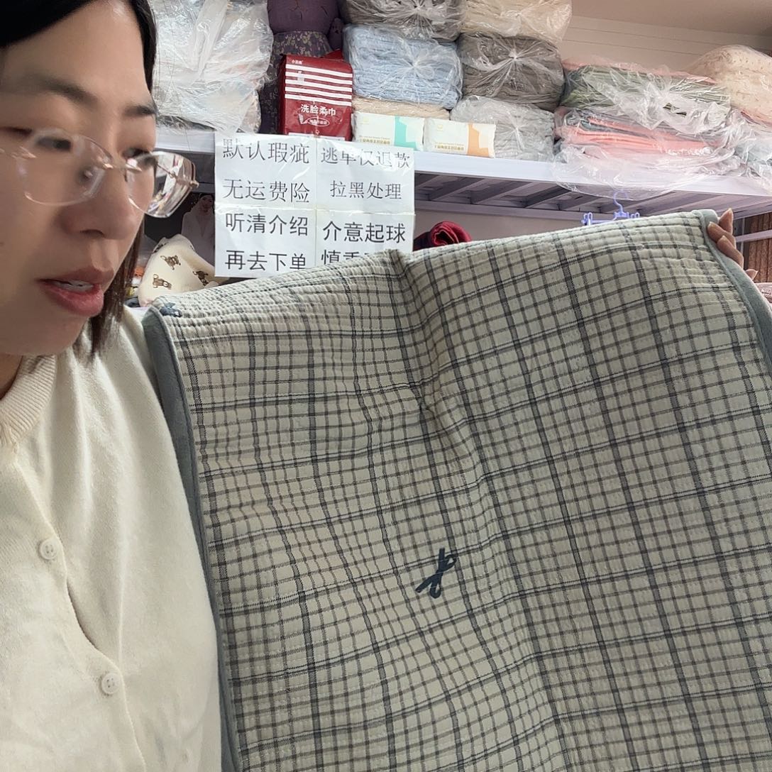 棉灰色格子蝴蝶结枕套