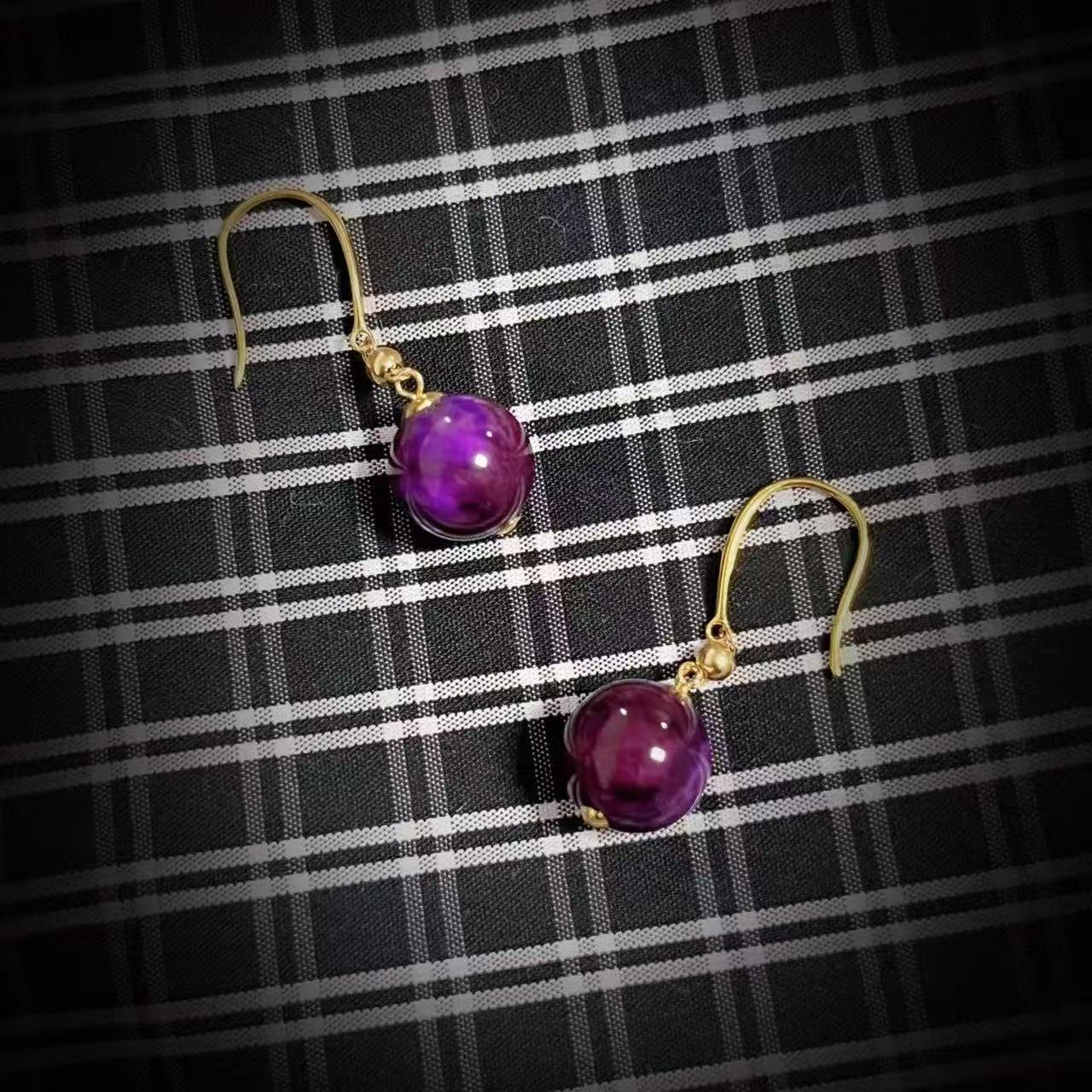 18K舒俱来圆珠耳坠紫色镶嵌素款时尚百搭气质简约经典精美