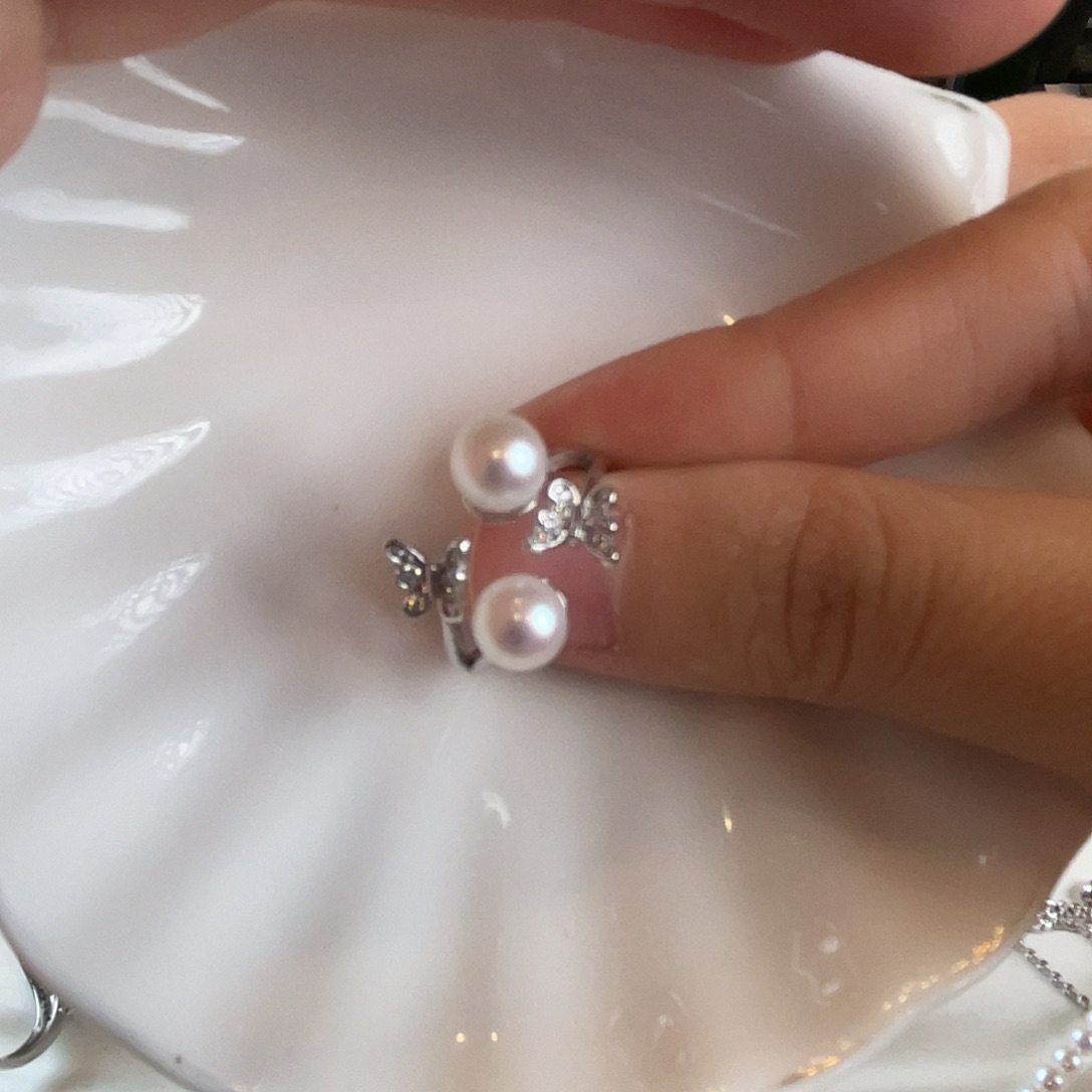 薇***子淡水珍珠银S925镶嵌戒指