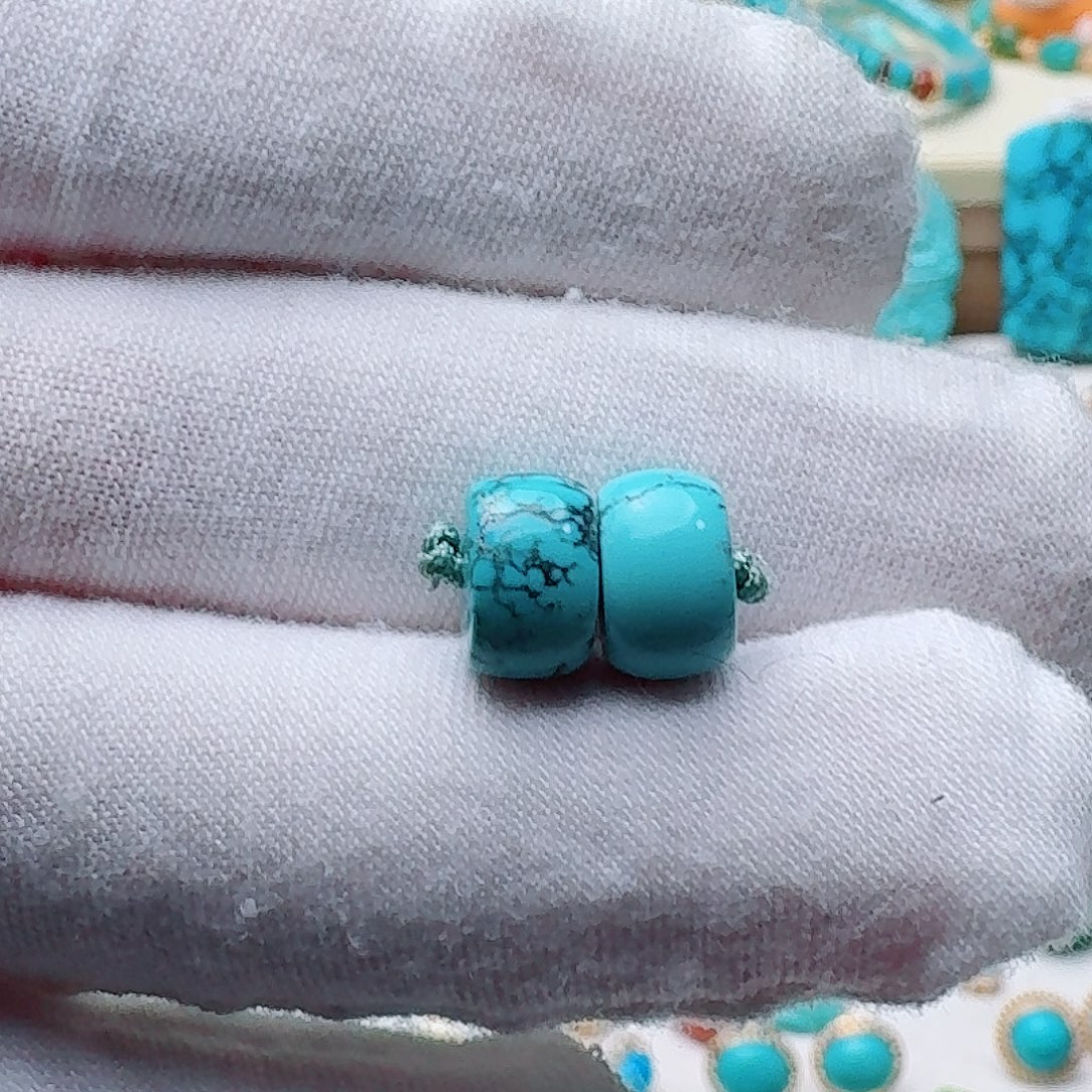 绿松石未镶嵌珠宝奇石直切隔片