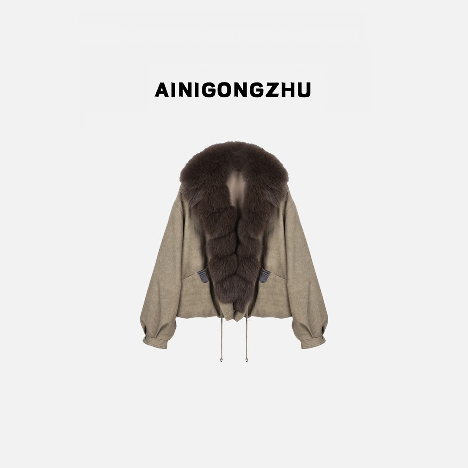 AINIGONGZHU/艾妮公主新款女士保暖冬季狐狸毛领短外套Y19580