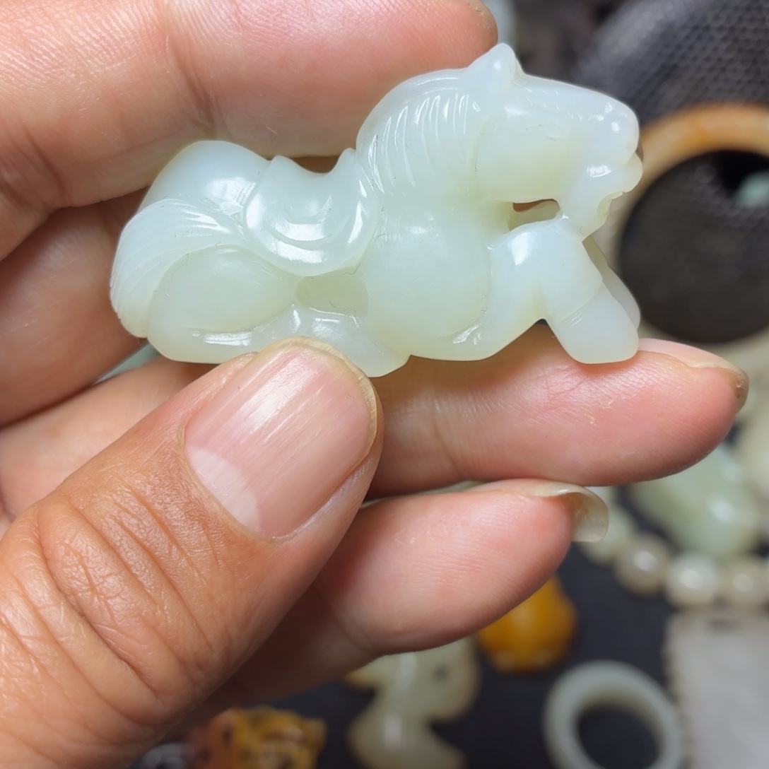 贵***哥和田玉（白玉）未镶嵌挂件