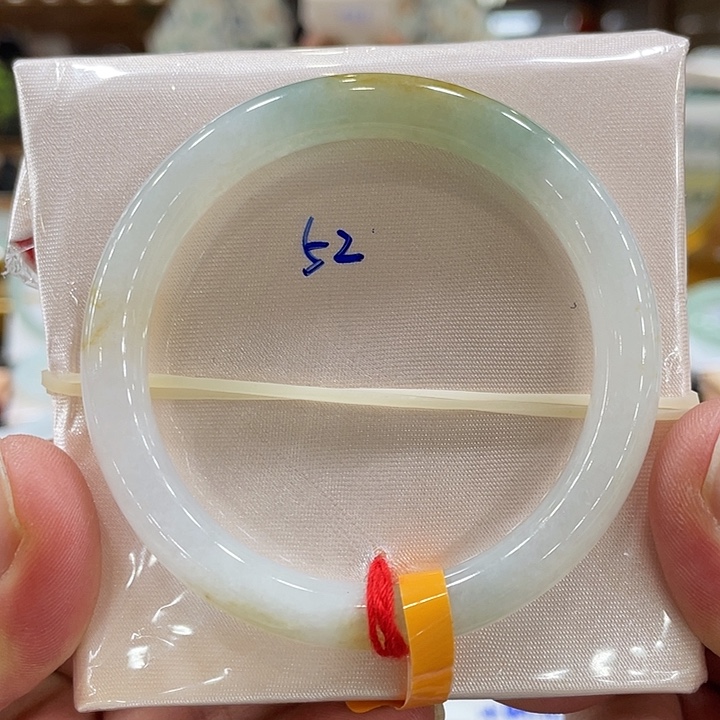 翡翠未镶嵌手镯翡翠
