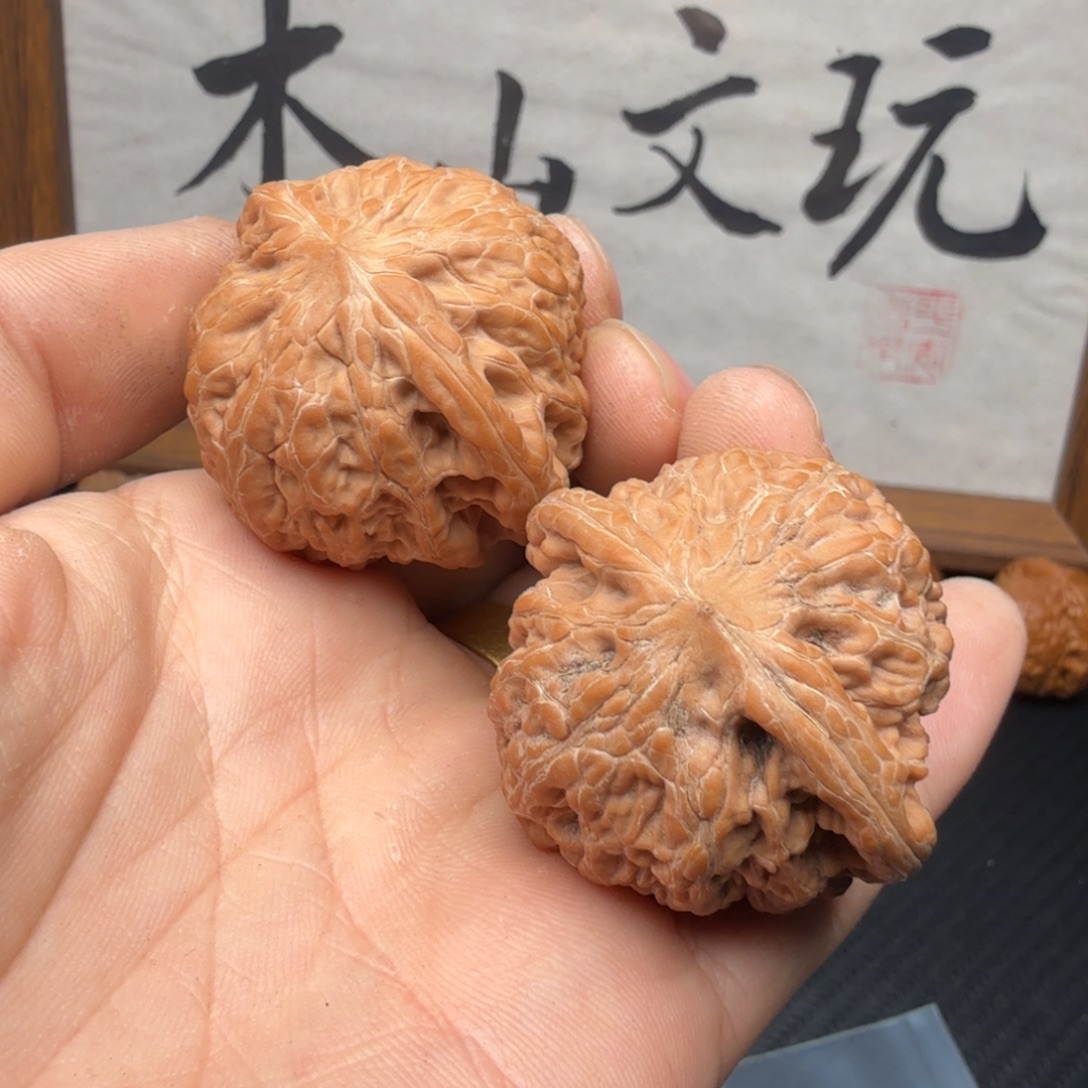 ****文玩核桃吊坠铁锤42 200