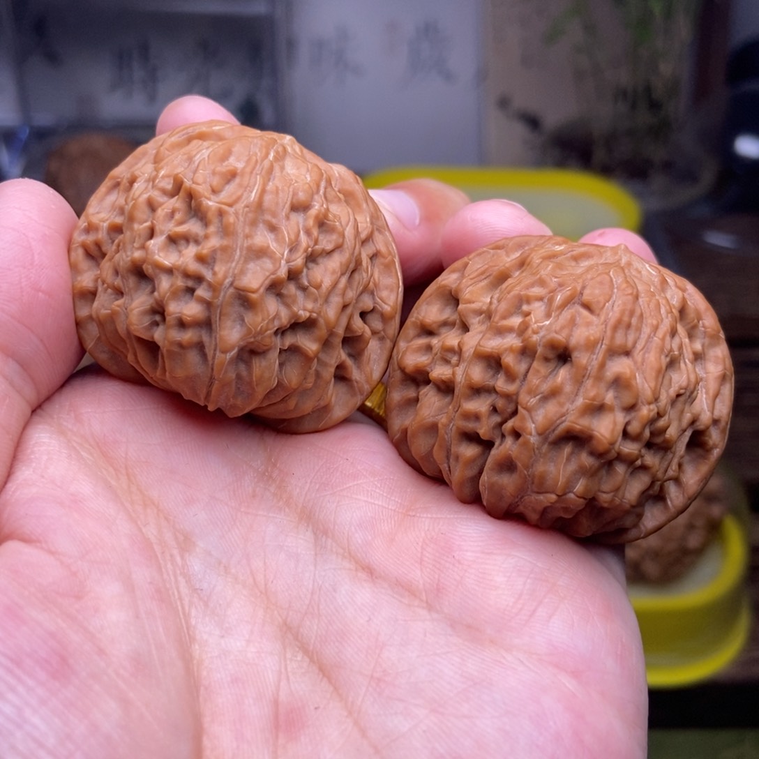 文玩核桃吊坠s全品41.5尺磨盘红皮山地磨展台品