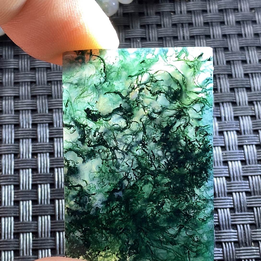 未镶嵌颈饰玛瑙/玉髓牵*