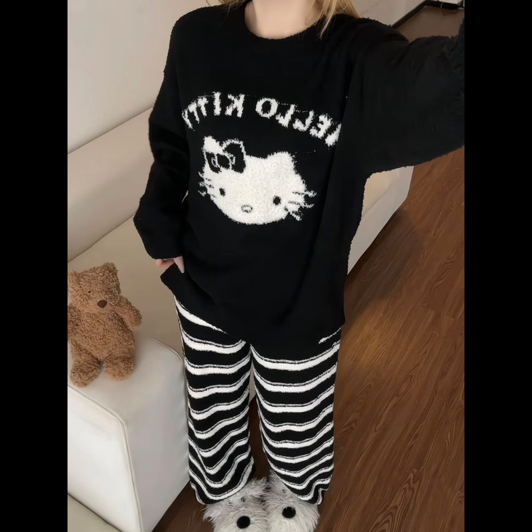 可爱KT猫睡衣女秋冬季加绒半边绒保暖可外穿少女家居服套装