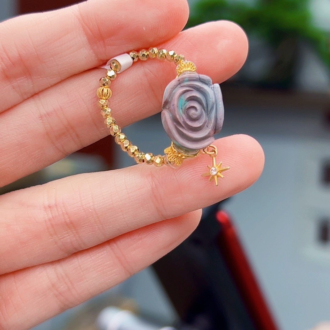 绿松石珠宝奇石18K金镶嵌