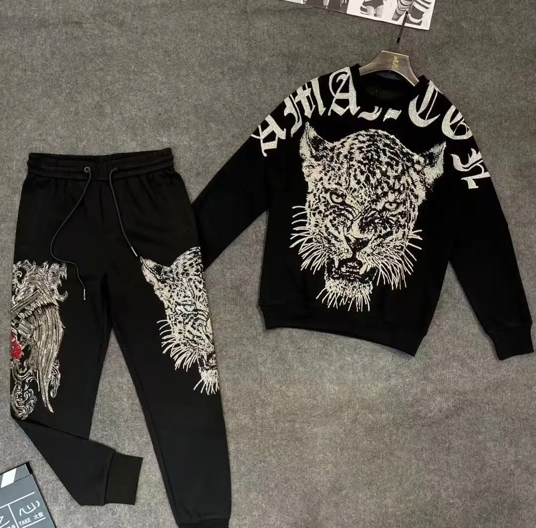 11650-652 豹子烫钻卫衣重工满钻长袖黑色圆领时尚休闲潮流情侣