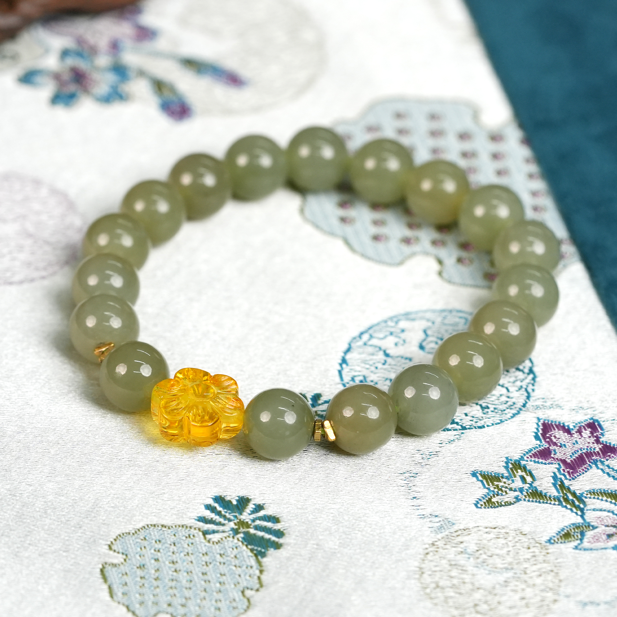 天然和田玉晴水圆珠手串搭配琥珀手链多样性发其一 L033