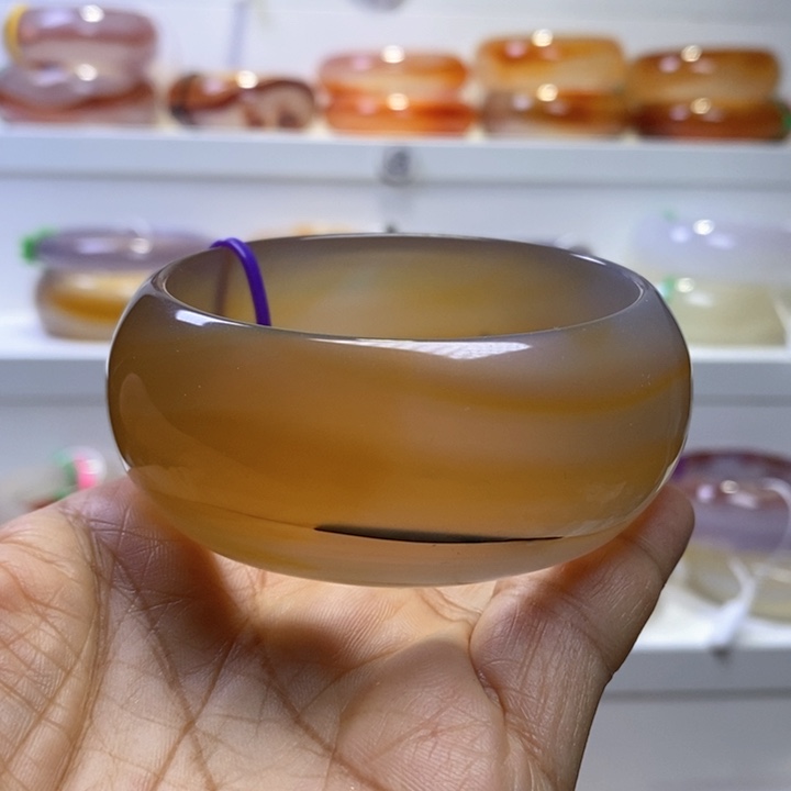 玛瑙/玉髓手镯未镶嵌
