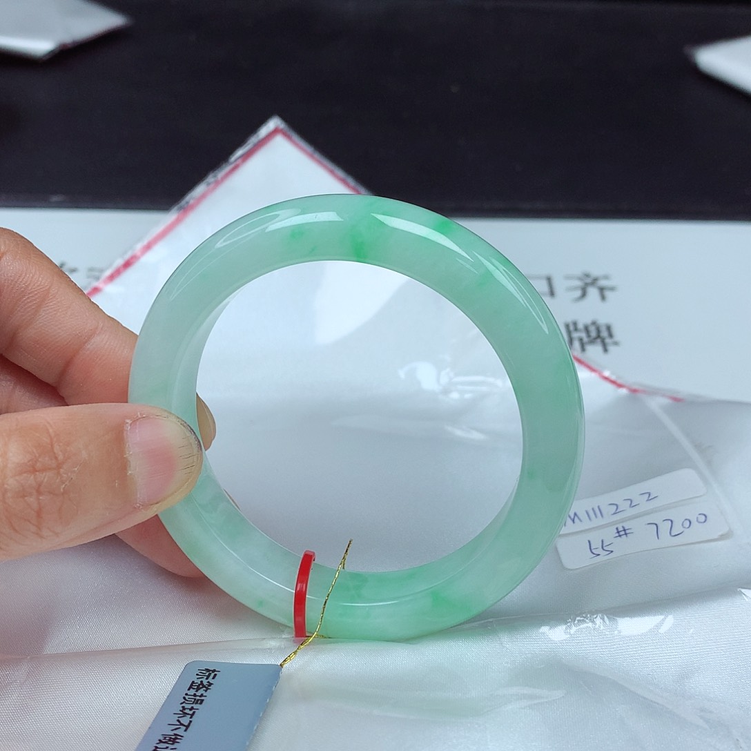 翡翠手镯未镶嵌55圈1222