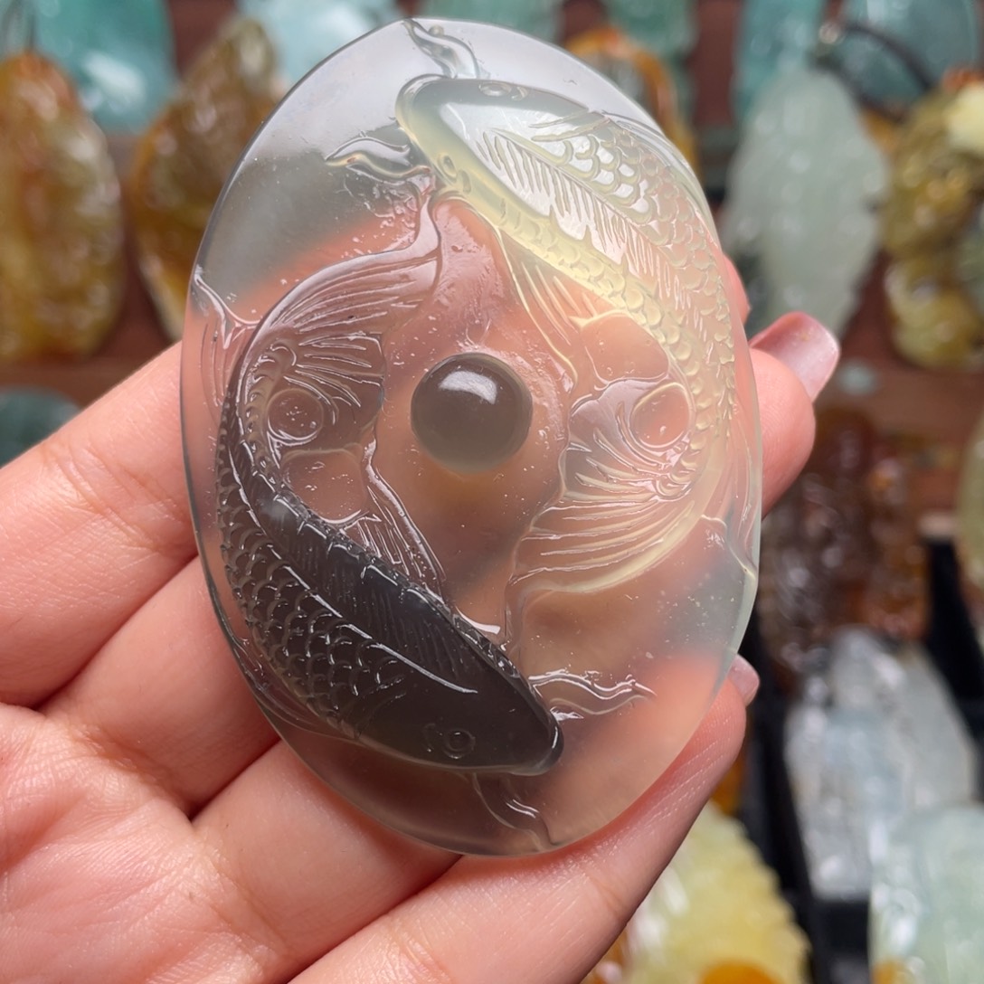 蛇纹石玉颈饰未镶嵌通