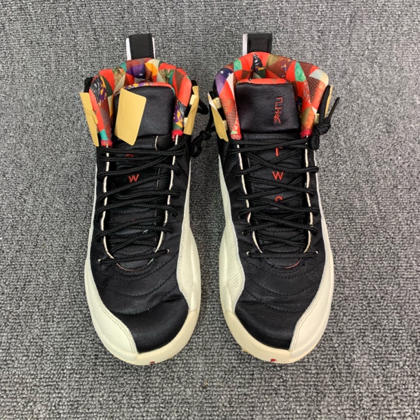38码 j12 篮球鞋