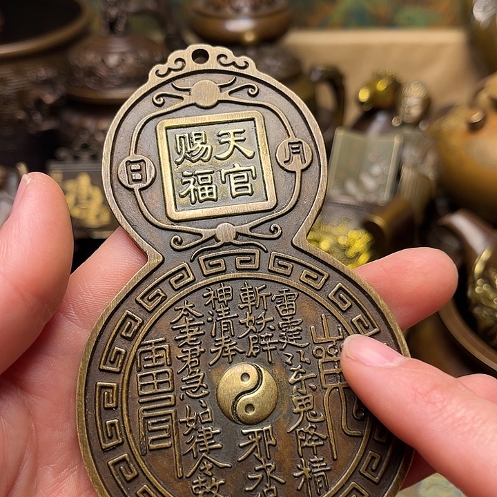 精美铜器批发档口