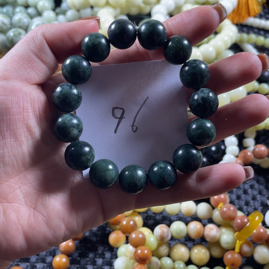 蛇纹石玉未镶嵌手链