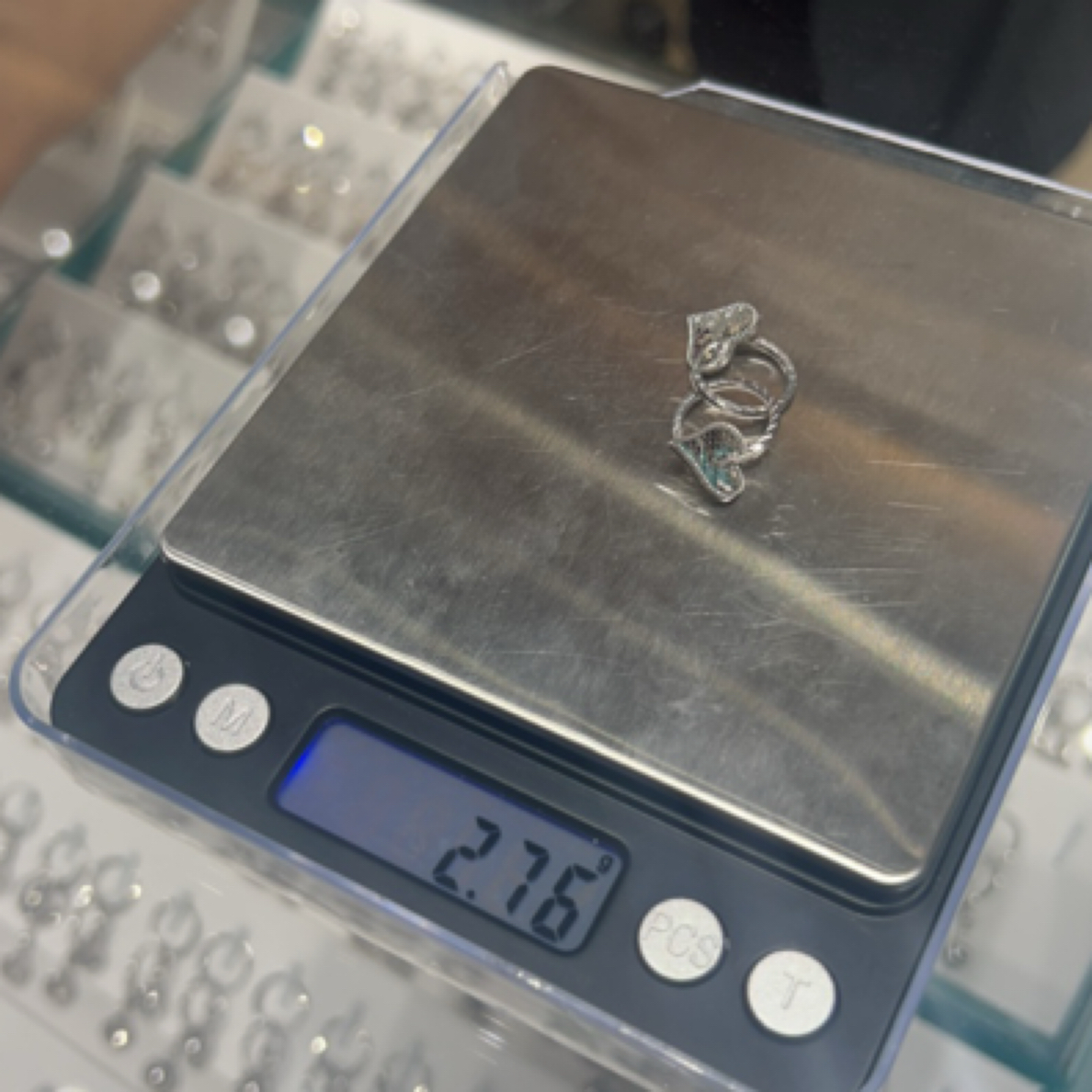 【中国珠宝】PT950 铂金耳钉