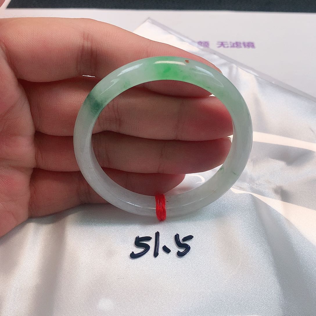 翡翠手镯未镶嵌292号