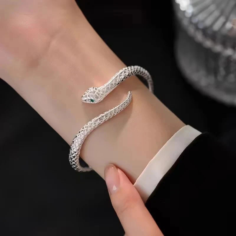 925银手镯 灵蛇手镯女生个性时尚蛇形缠绕银镀手环轻奢设计感手饰
