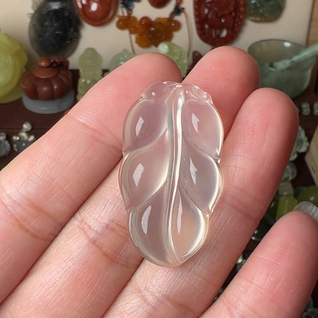 蛇纹石玉吊坠(赠链)未镶嵌