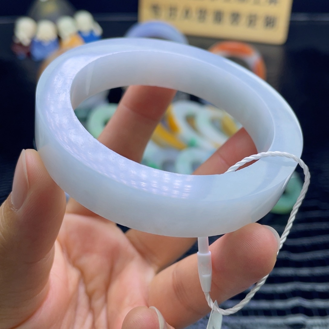 未镶嵌翡翠定制翡翠