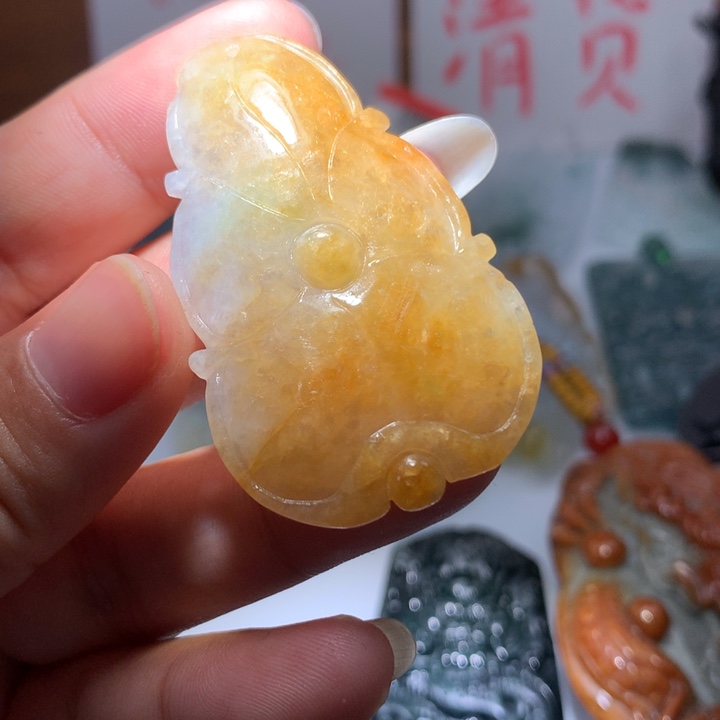 翡翠颈饰未镶嵌保真天然A货翡翠