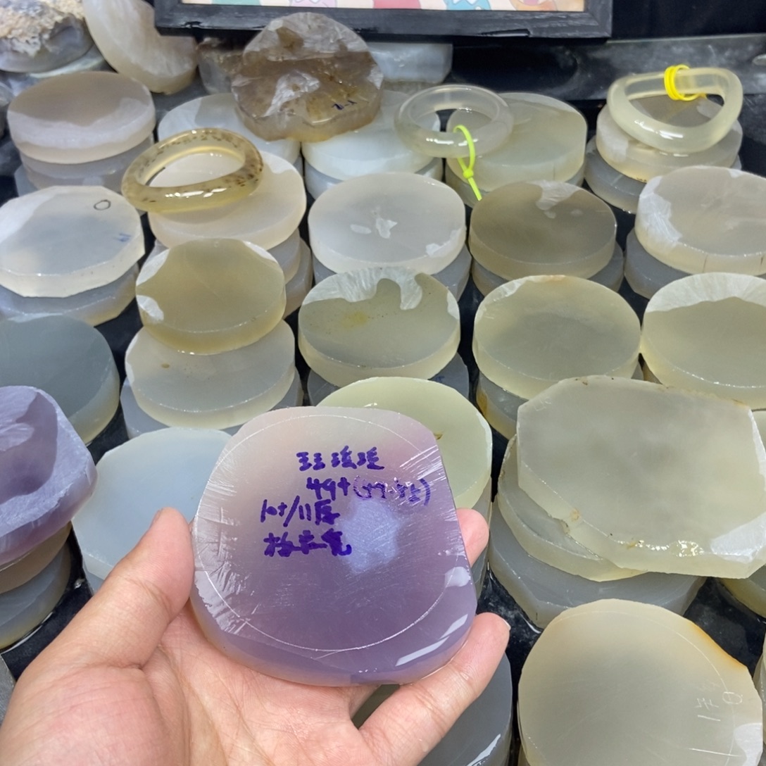 玉***瑶定制玛瑙玛瑙手镯定制不支持七天无理由