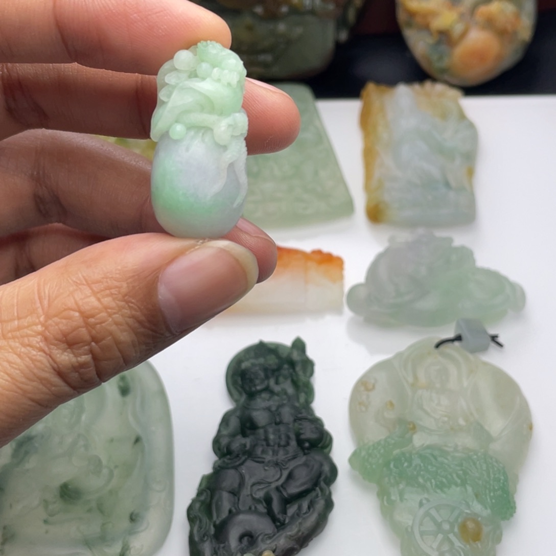 定制翡翠未镶嵌钱袋子