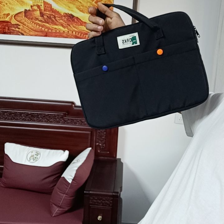 蟒皮（革）尼龙全网最低价电脑包包