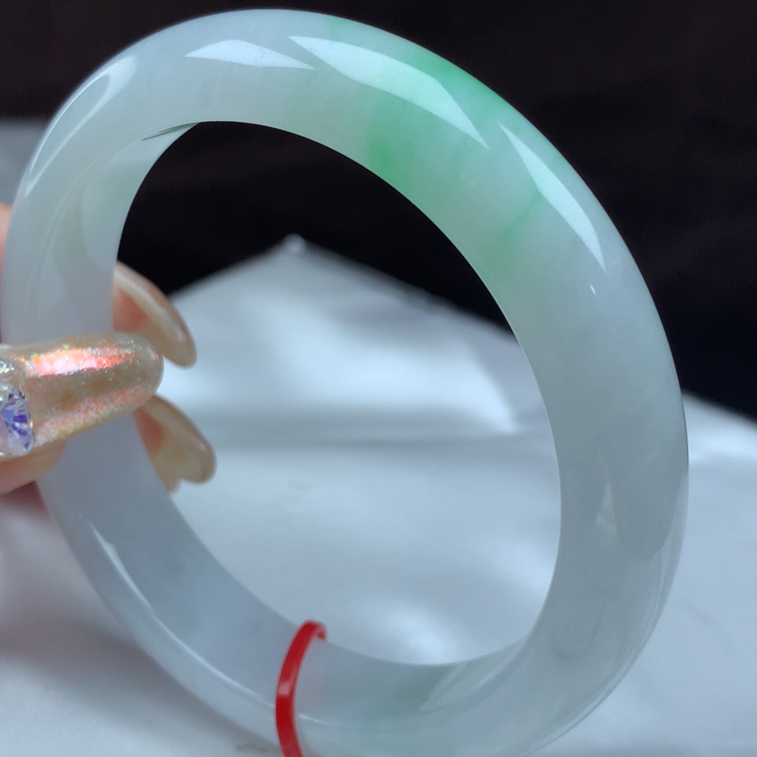 翡翠手镯未镶嵌431622，