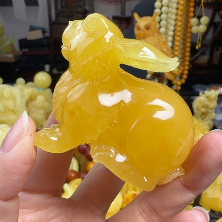 蜜蜡珠宝奇石未镶嵌