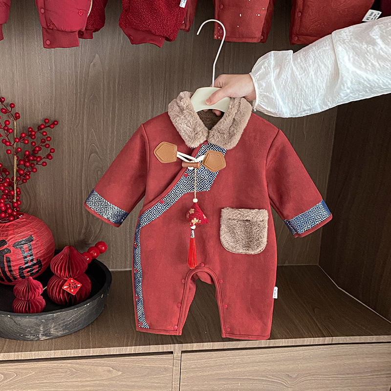 韩版男宝宝秋冬外套加绒连体衣皮毛哈衣帅气婴幼儿一体绒外出衣服