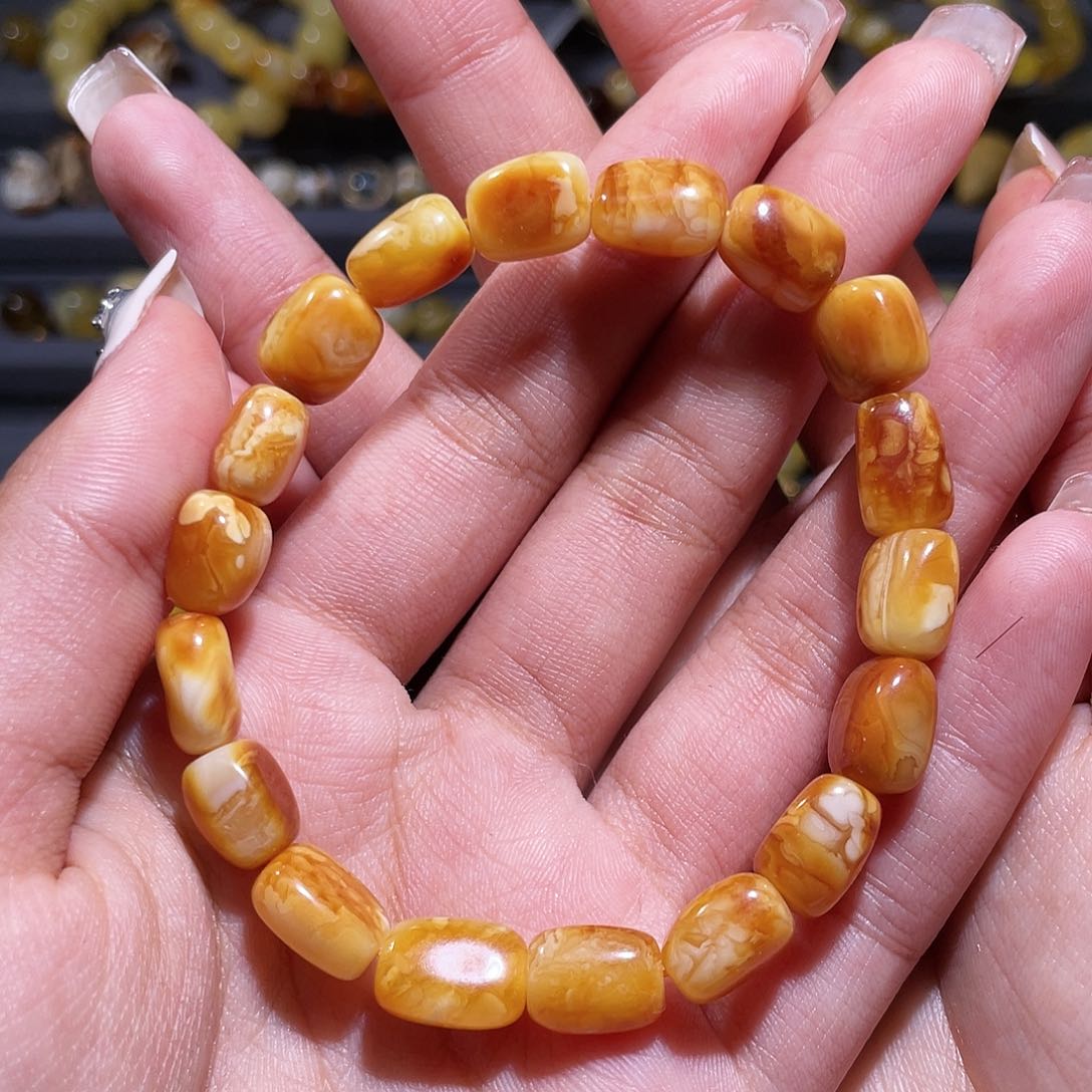 蜜蜡裸石未镶嵌福利