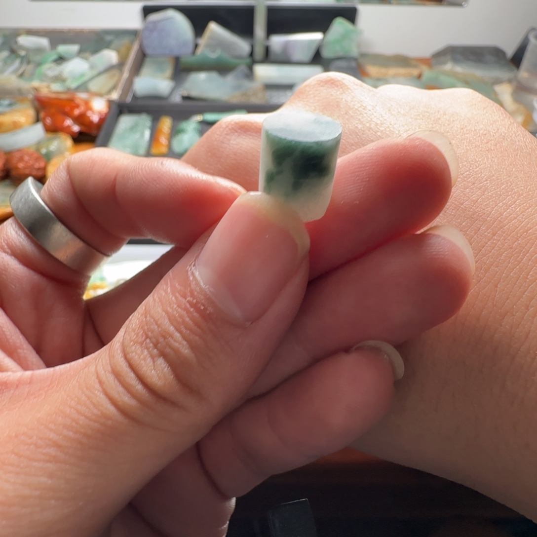 定制翡翠未镶嵌材料