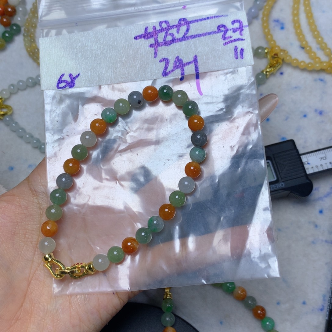 定制翡翠未镶嵌天然缅甸翡翠多样性