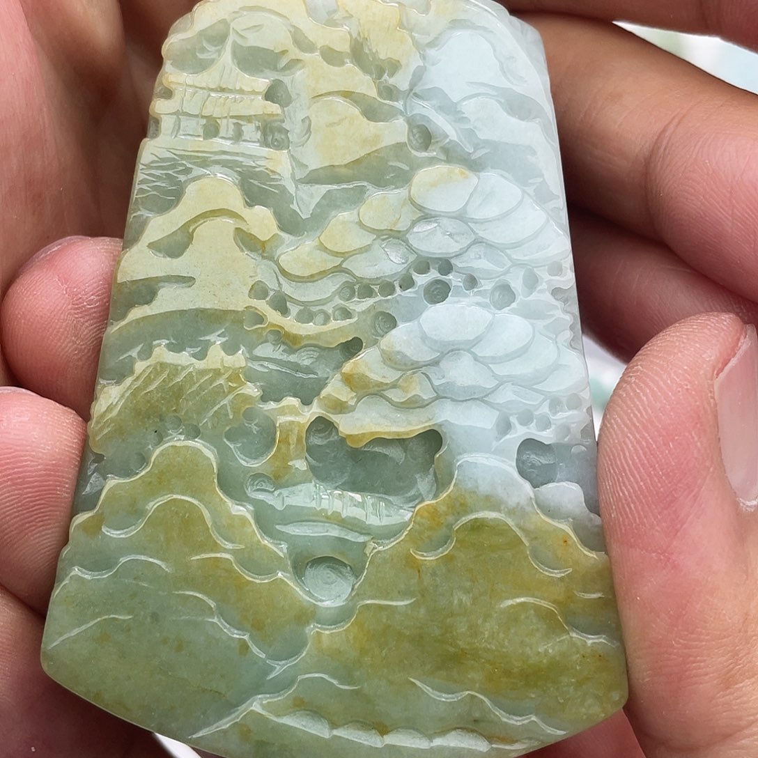 翡翠未镶嵌颈饰翡翠