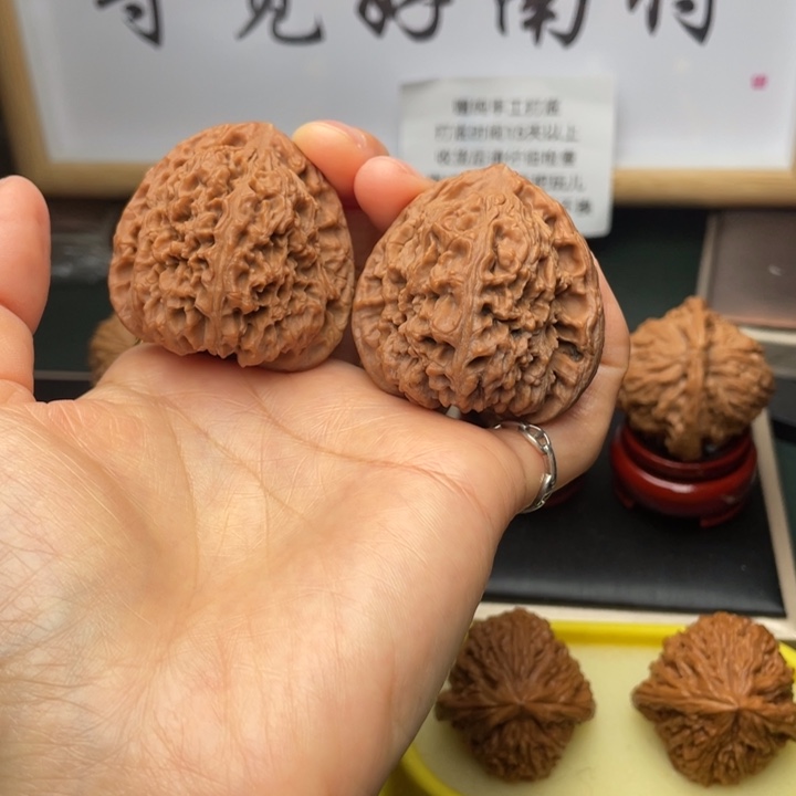 文玩核桃吊坠43尺三角高炮