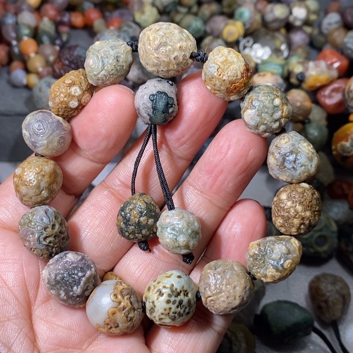 未镶嵌玛瑙/玉髓珠宝奇石