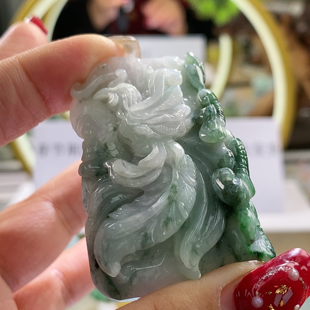 【闪购商品】翡翠颈饰未镶嵌凤凰