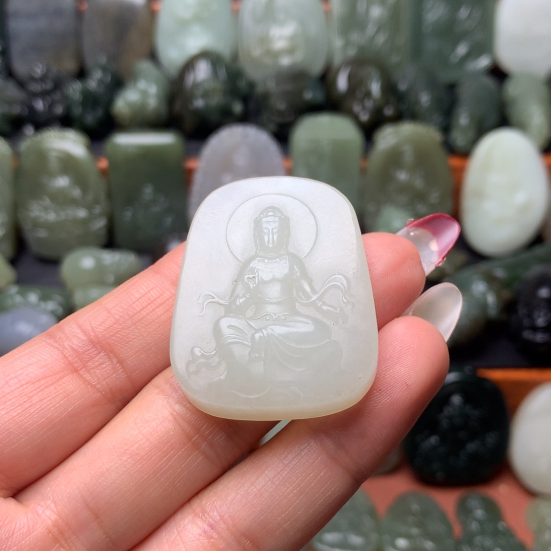 和田玉颈饰未镶嵌挂件110